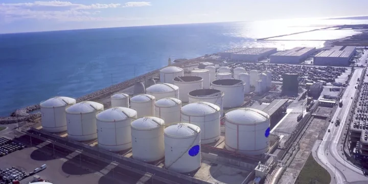 oil tank farm